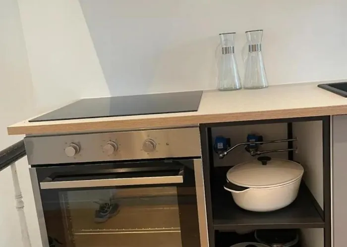 The Green House - In The Centre Of * ベルゲン